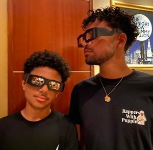 Meet your Posher, Marc